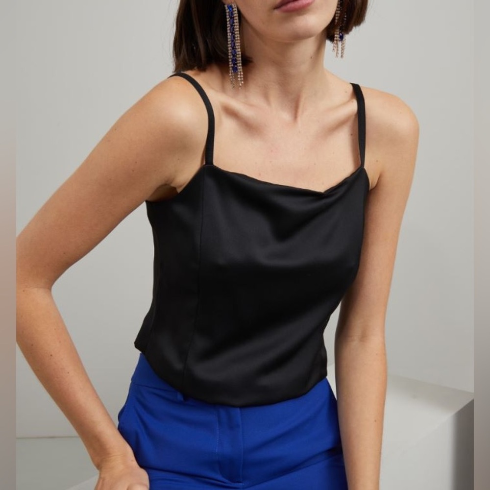 Marella Label/cut Cropped Cami Top Size: Medium US4 All Seasons